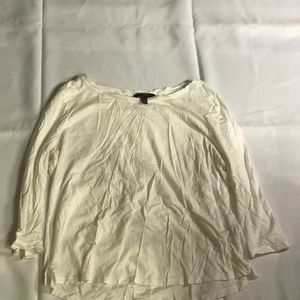 Basic long sleeved white t-shirt